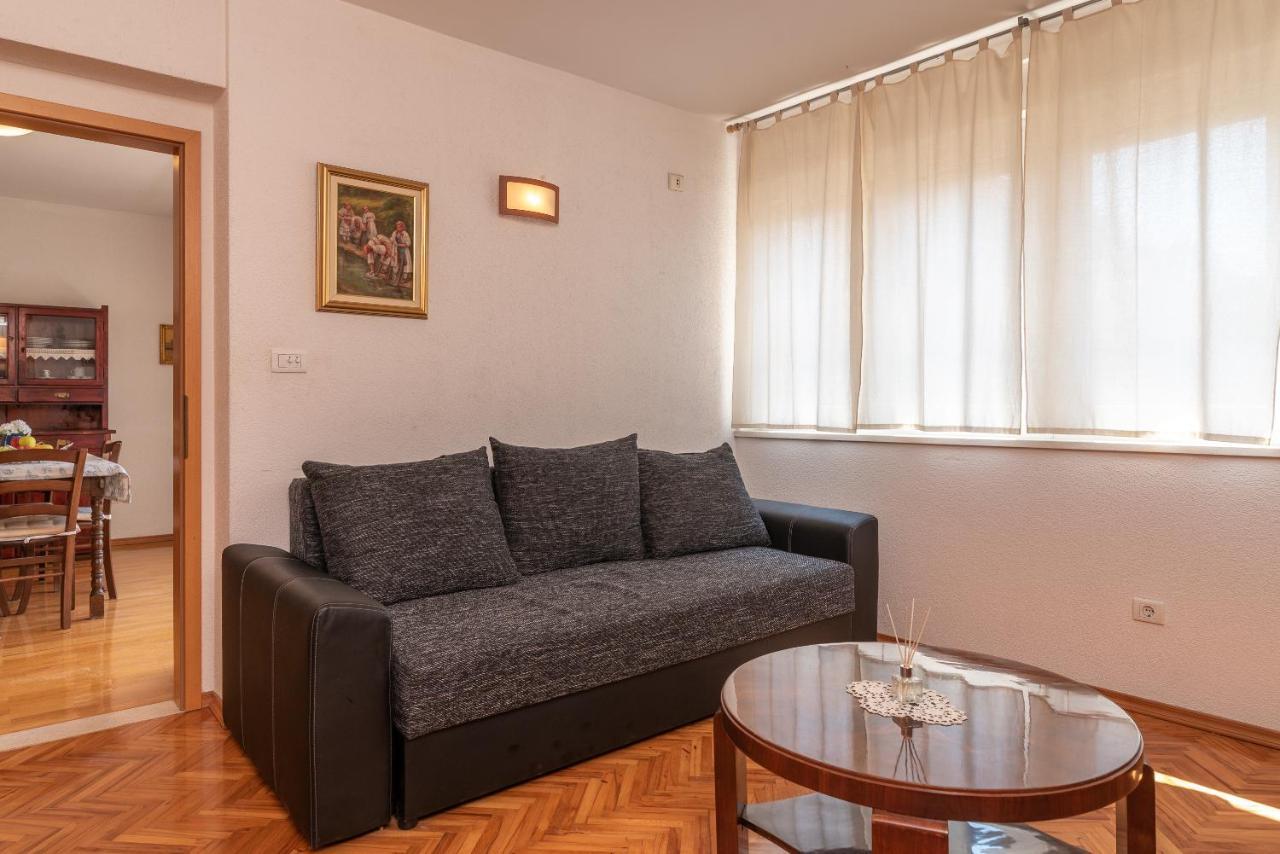 Apartment Bruno Трогир Экстерьер фото